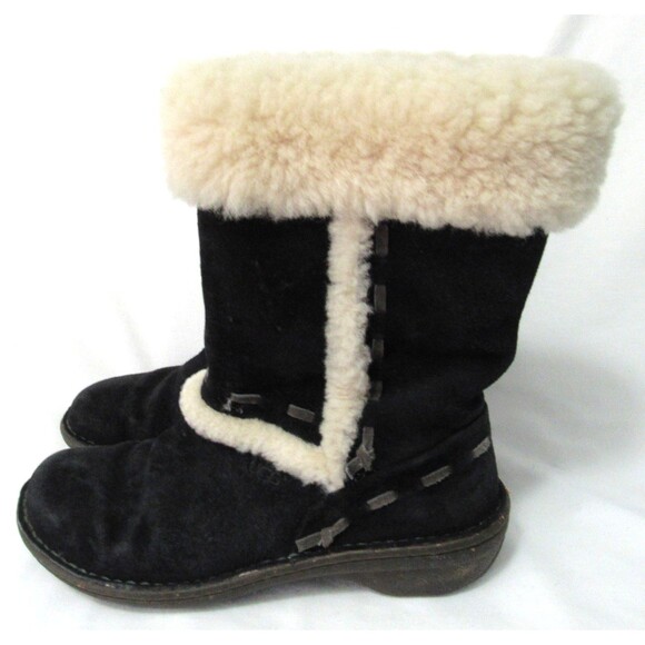 Ugg Black Suede Elijo Sheepskin Lined Boots Size 7 EUC - Picture 3 of 9